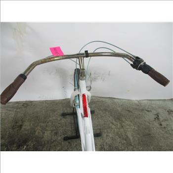 Schwinn Clairmont City Bike