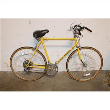 Schwinn Le Tour Road Bike