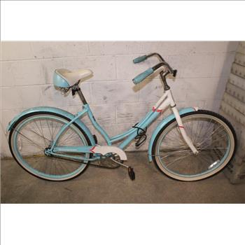 Schwinn Legacy Beach Bike