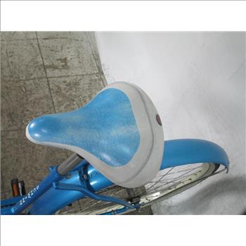 Schwinn Legacy Beach Cruiser