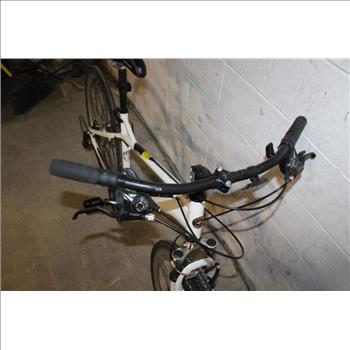 Schwinn Network 3.0 Hybrid Bike