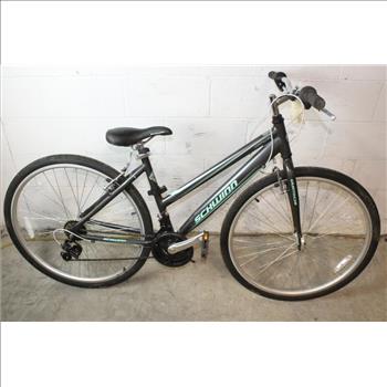 Schwinn Pathway Hybrid Bike