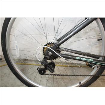 Schwinn Pathway Hybrid Bike
