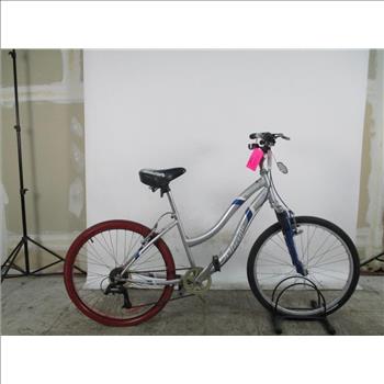 Schwinn Searcher Mountain Bike