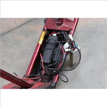 Schwinn Seated Motor Scooter