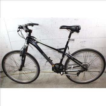 Schwinn Seventh Avenue Hybrid Bike