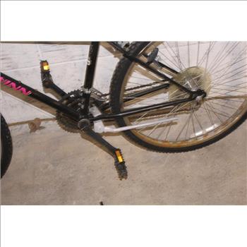 Schwinn Sidewinder Mountain Bike