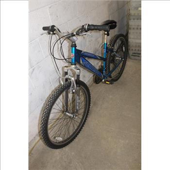 Schwinn Sidewinder Womens Mountain Bike