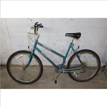 Schwinn Woodlands Mountain Bike