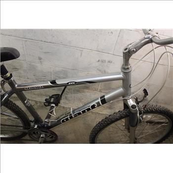 Sedona Giant Dx Mountain Bike