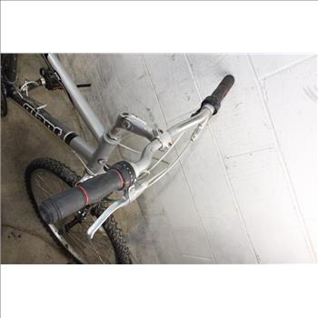 Sedona Giant Dx Mountain Bike