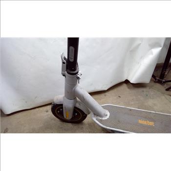 Segway Ninebot MAX G30LP Electric Scooter