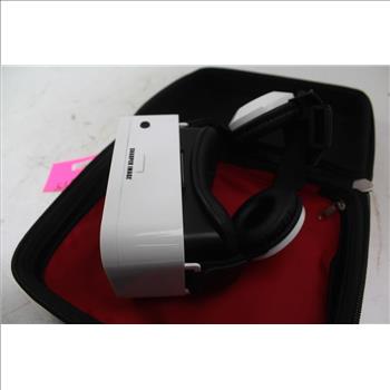 Sharper Image Vr Goggles In Eddie Bauer Case