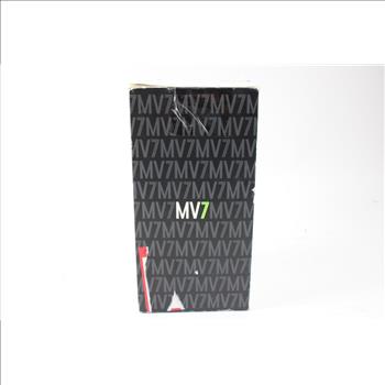 Shure Mv7 Podcast Kit