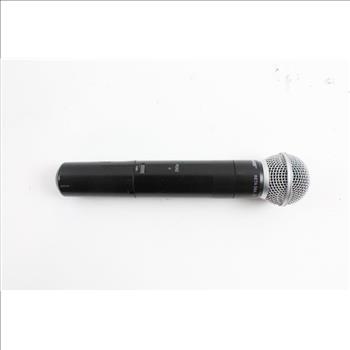 Shure Wireless Microphone And Reciever 2 Pieces
