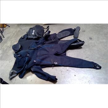 SI Tech Drysuit, Bare SB System Mid Layer Vest/Top/Pants, 4 Pieces With Travel Bag