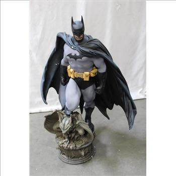 Sideshow Collectibles Batman Assemble Detachable Figurine / Statue