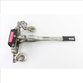 Silver Ratcheting Pulley With Winches