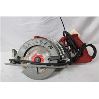 Skilsaw Corded Lightweight Worm Drive Skilsaw