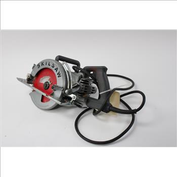 Skilsaw Worm Drive Saw