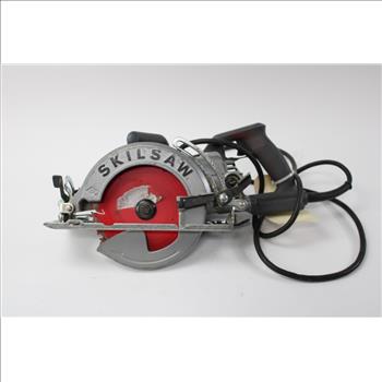 Skilsaw Worm Drive Saw