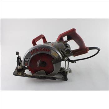 Skilsaw Worm Drive Saw