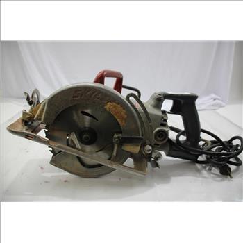 Skilsaw Worm Driver Saw 7-1/4