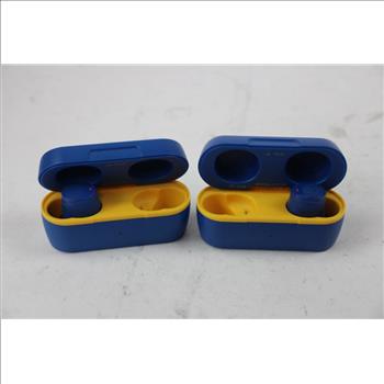 Skullcandy Wireless Earphones, Missing 1 Earbud Each, 2 Pieces