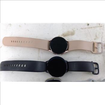 Smartwatches 5 Pieces SOLD FOR PARTS
