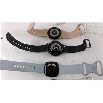 Smartwatches 5 Pieces SOLD FOR PARTS