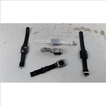 Smartwatches 5 Pieces SOLD FOR PARTS