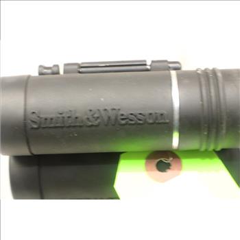 Smith & Wesson Binoculars