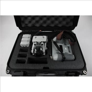 SOLD FOR PARTS DJI 3 Pro Drone, Controller RC, Batteries, Black Hard Case