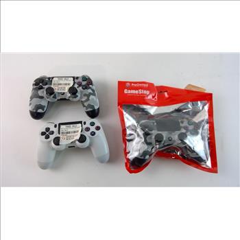 Sony Playstation 4 Controllers, 3 Pieces