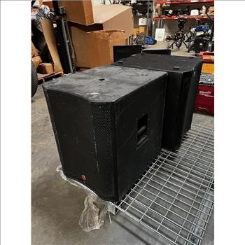 Speaker Lot - 4 Speakers ***PALLET IS NOT INCLUDED***