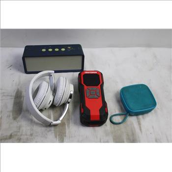 Speakers And Headphones, 5 Pieces