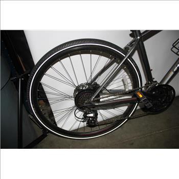 Specialized CrossTrail Front Suspension Hybrid Bike