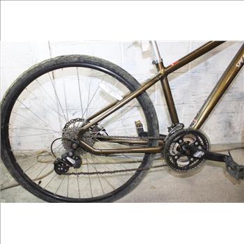 Specialized Crosstrail Hybrid Bike