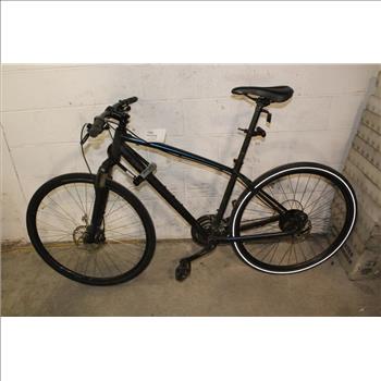 Specialized Crosstrail Hybrid Bike