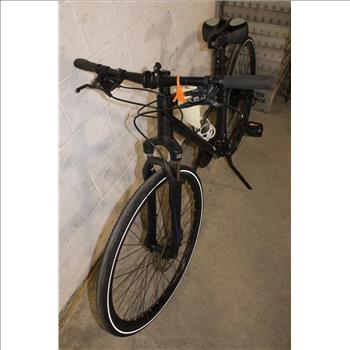 Specialized Crosstrail Hybrid Bike