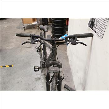 Specialized Crosstrail Hybrid Bike