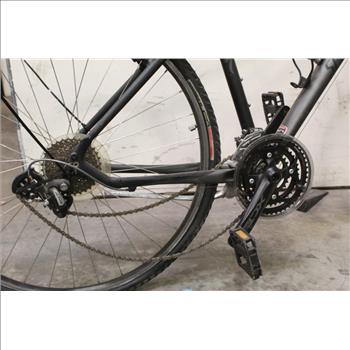 Specialized Crosstrail Hybrid Bike