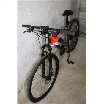 Specialized Crosstrail Hybrid Bike