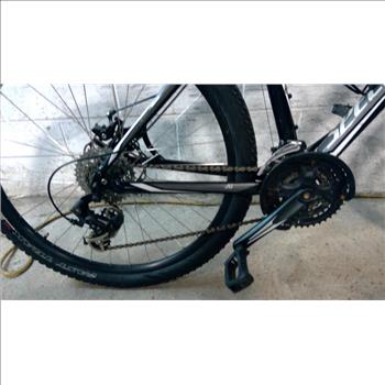 Specialized Hardrock Mountain Bike