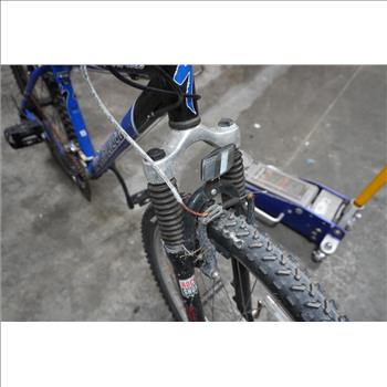 Specialized Hardrock Mountain Bike