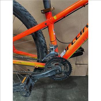 Specialized Pitch 27.5 Inch Mountain Bike