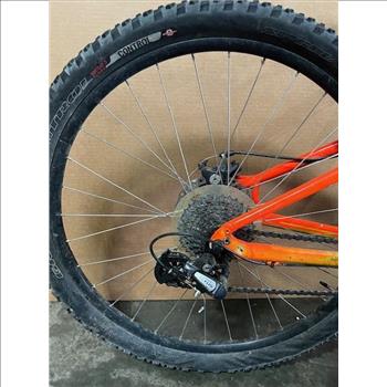 Specialized Pitch 27.5 Inch Mountain Bike