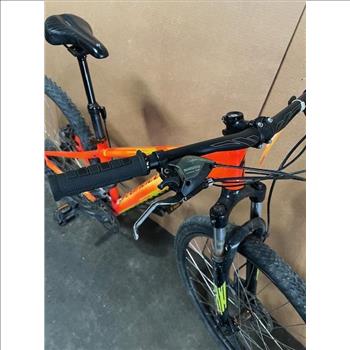 Specialized Pitch 27.5 Inch Mountain Bike