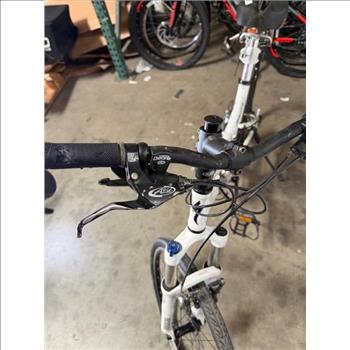 Specialized Rockhopper FSR XC Full Suspension Mountain Bike