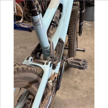 Specialized Stumpjumper EVO Comp Full Suspension 29 Inch Mountain Bike